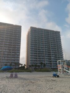 crescent shores condos