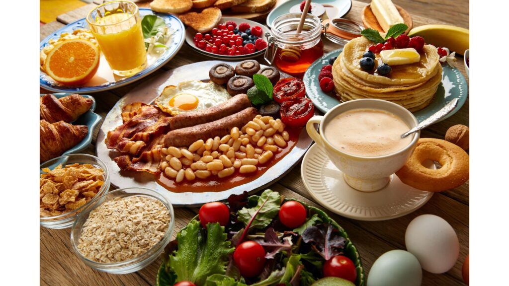 Wake up and start the beach day right with a mountain of breakfast goodness at Mammy's!-Best Myrtle Beach buffet