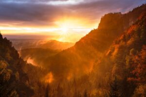 The Great Smoky Mountains are simply remarkable to see no matter what time of year!-North Carolina Annual Weather