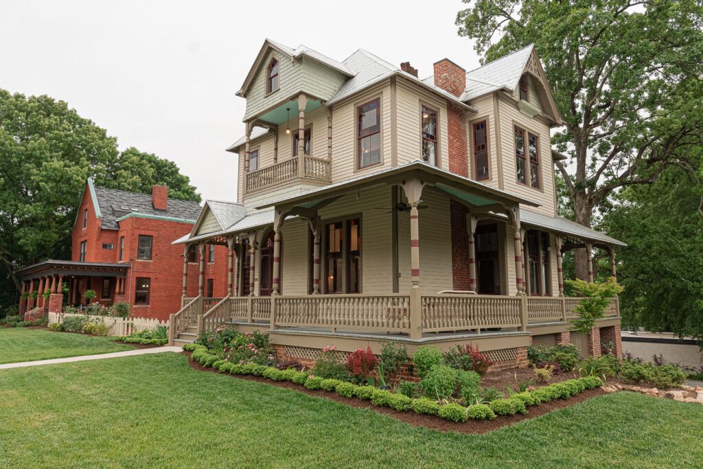 The two restored houses that comprise the Summit Street Inns are among the best examples of Winston Salem Historic Hotels