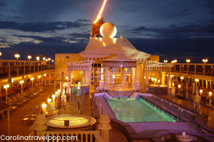 The food is one of my favorite things on a cruise!-Beginner Cruise Tips